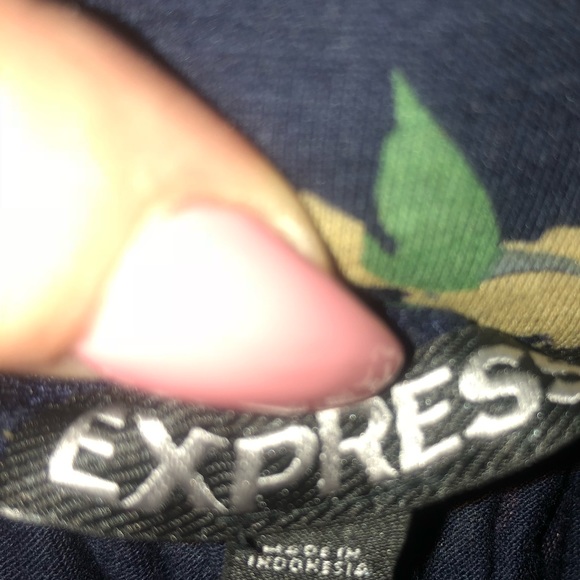 Shorts - Picture 4 of 4